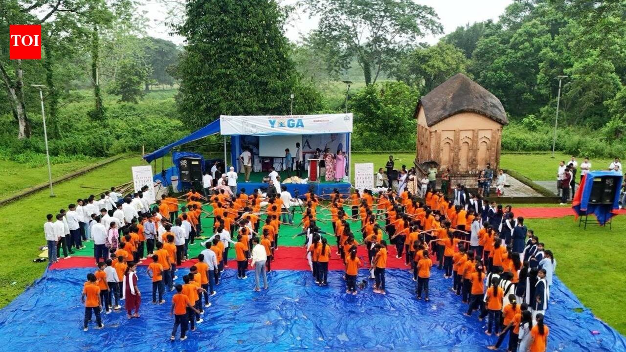 Hundreds gather at Khaspur fort for Yoga Day celebrations