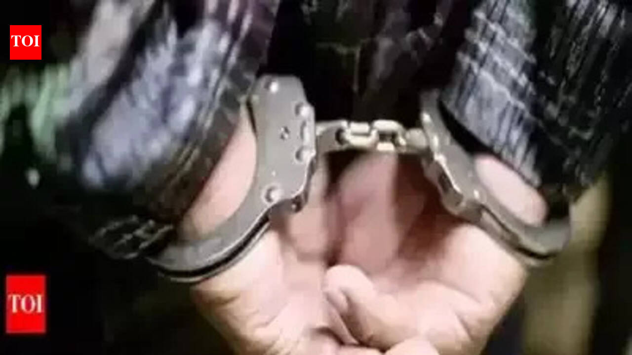 Three booked for cheating man of ₹3 lakh with fake job promise in China