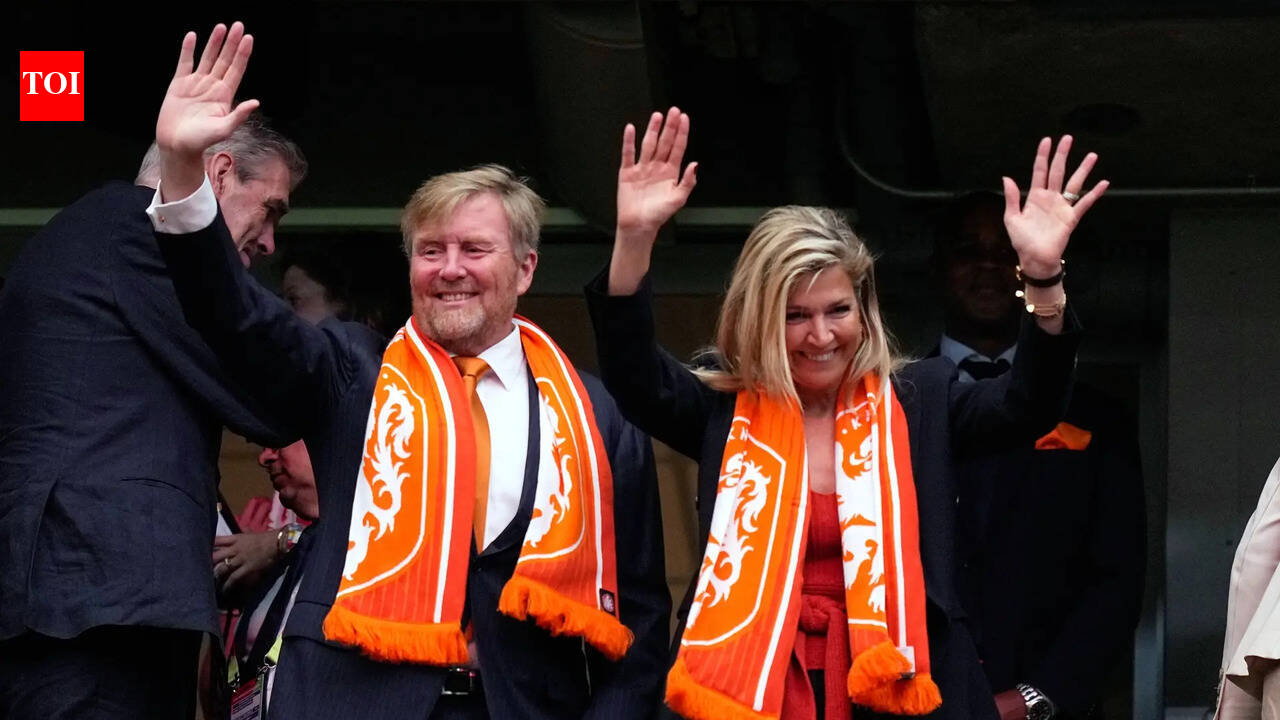 Watch: Curacao's first FIFA World Cup point leaves Dutch royals and players celebrating together
