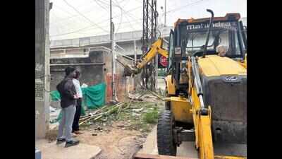GHMC removes 283 encroachments in special drive