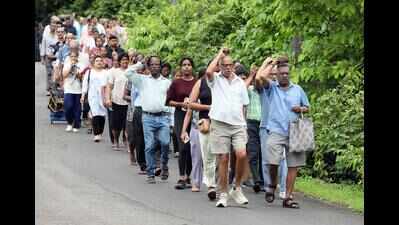 With stones on their heads, hope in hearts, Goans pray for rain
