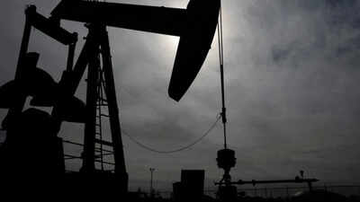  Crude falls after US-Iran talks in Switzerland conclude; Brent below $80
