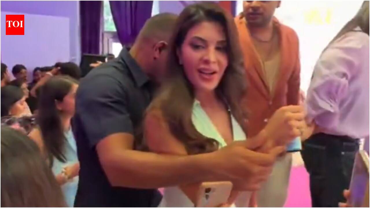 'Bina touch kiye protect kar': Jacqueline Fernandez’s bodyguard sparks fierce online debate after restraining her from fans and grabbing her wrist