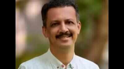 Sena UBT’s Milind Narvekar and Bhaskar Jadhav locked in war of words