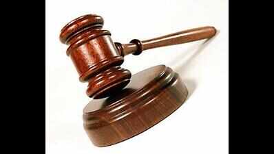 2 men acquitted of drugging and robbing autorickshaw drivers in Mumbai