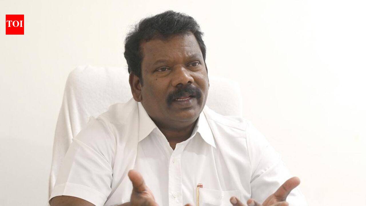 Selvaperuthagai asks Congress leadership to relieve him from TNCC president post