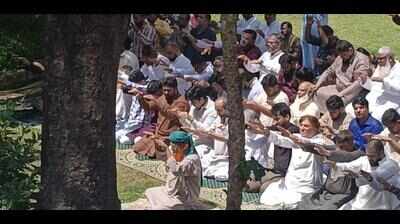 Communities in Mumbai organise special prayers, hold processions for rains