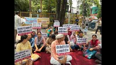 Nursing aspirants mark 200 days of protest, expand stir to Haldwani