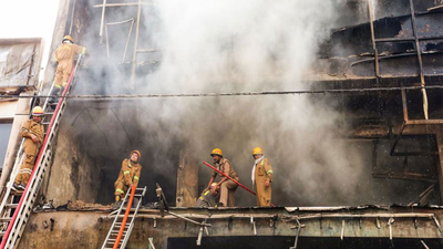 15 dead in Lucknow building fire: 3 arrested, SIT hunts for those behind lapses