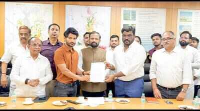Central Railway takes charge of three Navi Mumbai stations, others to follow