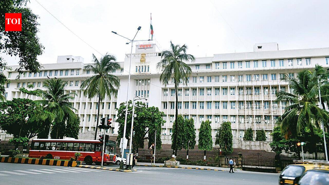 IAS Velrasu transferred again, govt flip-flop raises brows