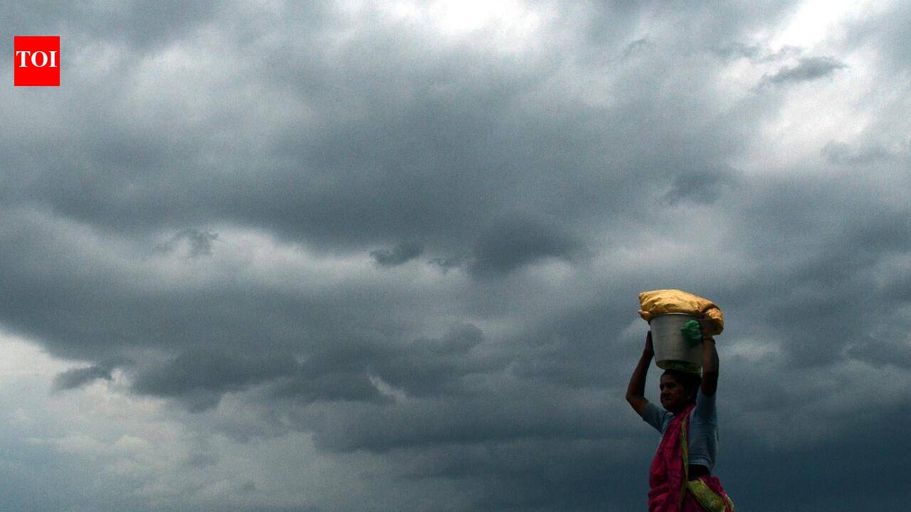 Prepare for hot mornings and rainy afternoons in Madurai