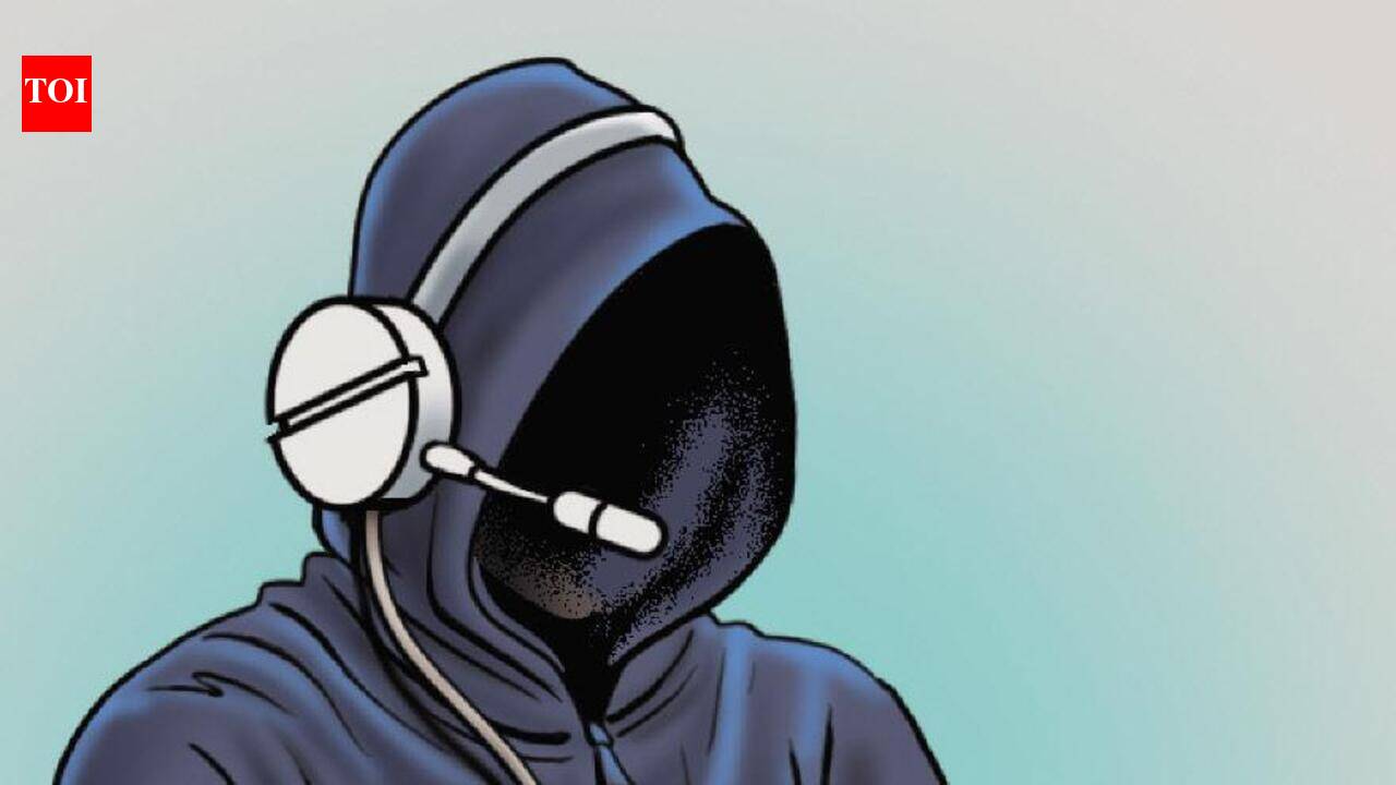 Fake call centre busted in Nirman Vihar, owner absconding