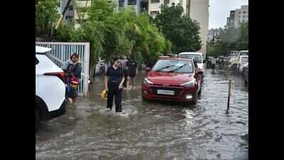 Parts of south Gujarat receive rain