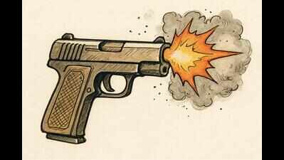 Motorcycle borne men fire four bullets in air in Phursungi
