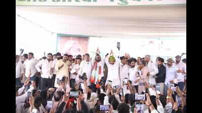 BJP MLA walks off stage as Beniwal targets CM at Jat reservation rally