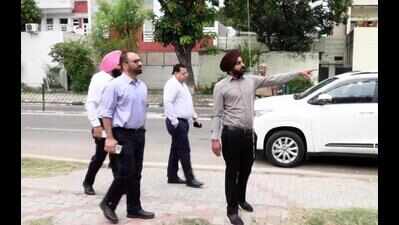 Monsoon prep: MC asked to finish cleaning road gullies by June 30