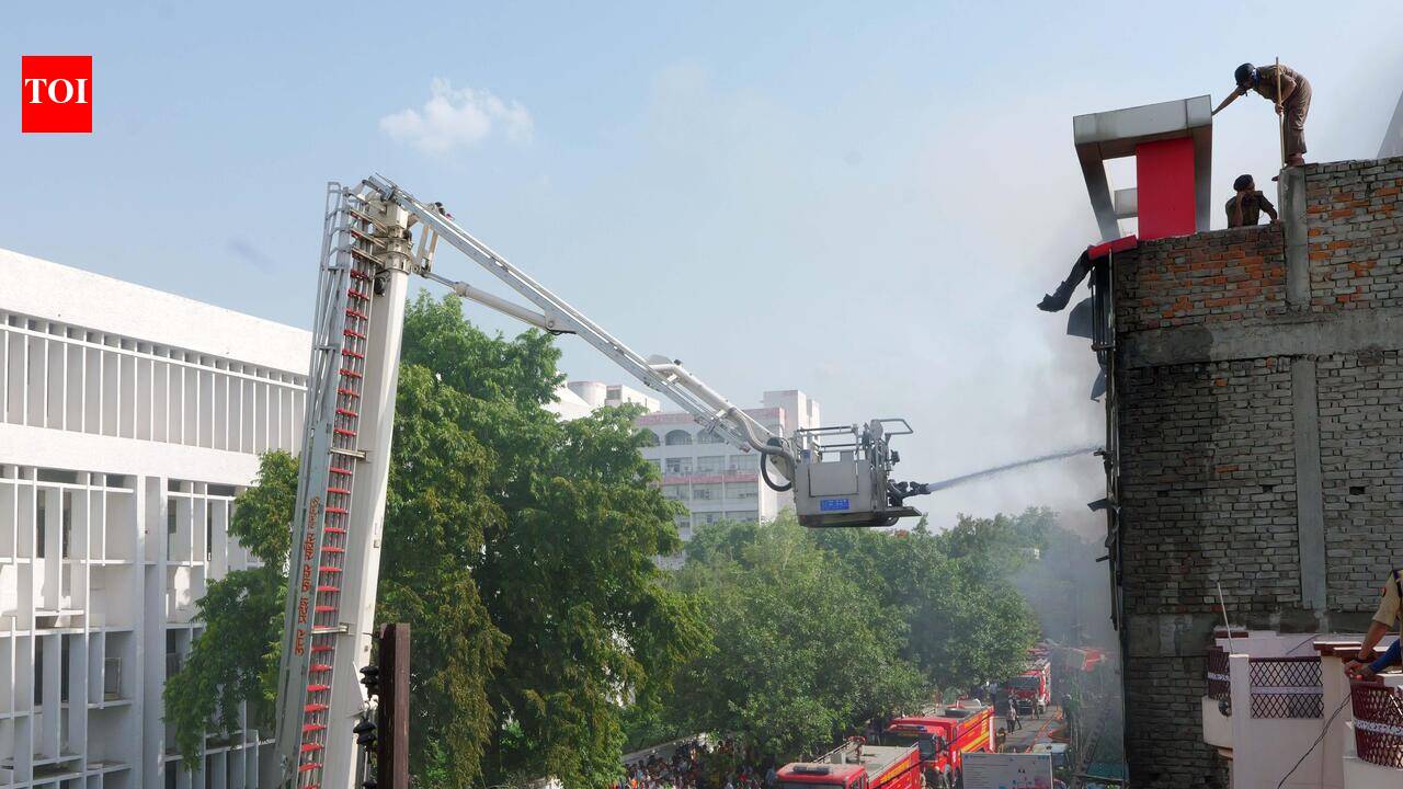 Near-death escape: Survivors narrate daring climb to safety