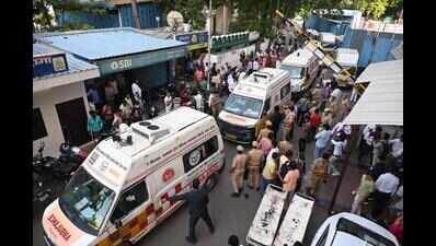 Blaze turns Usha Mehta Marg into smoke-filled chaos