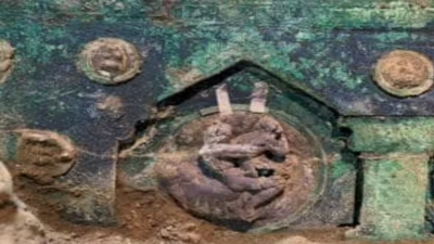 In 2021, archaeologists clearing ash at Pompeii uncovered a ceremonial chariot that revealed how Rome’s elite displayed wealth and status