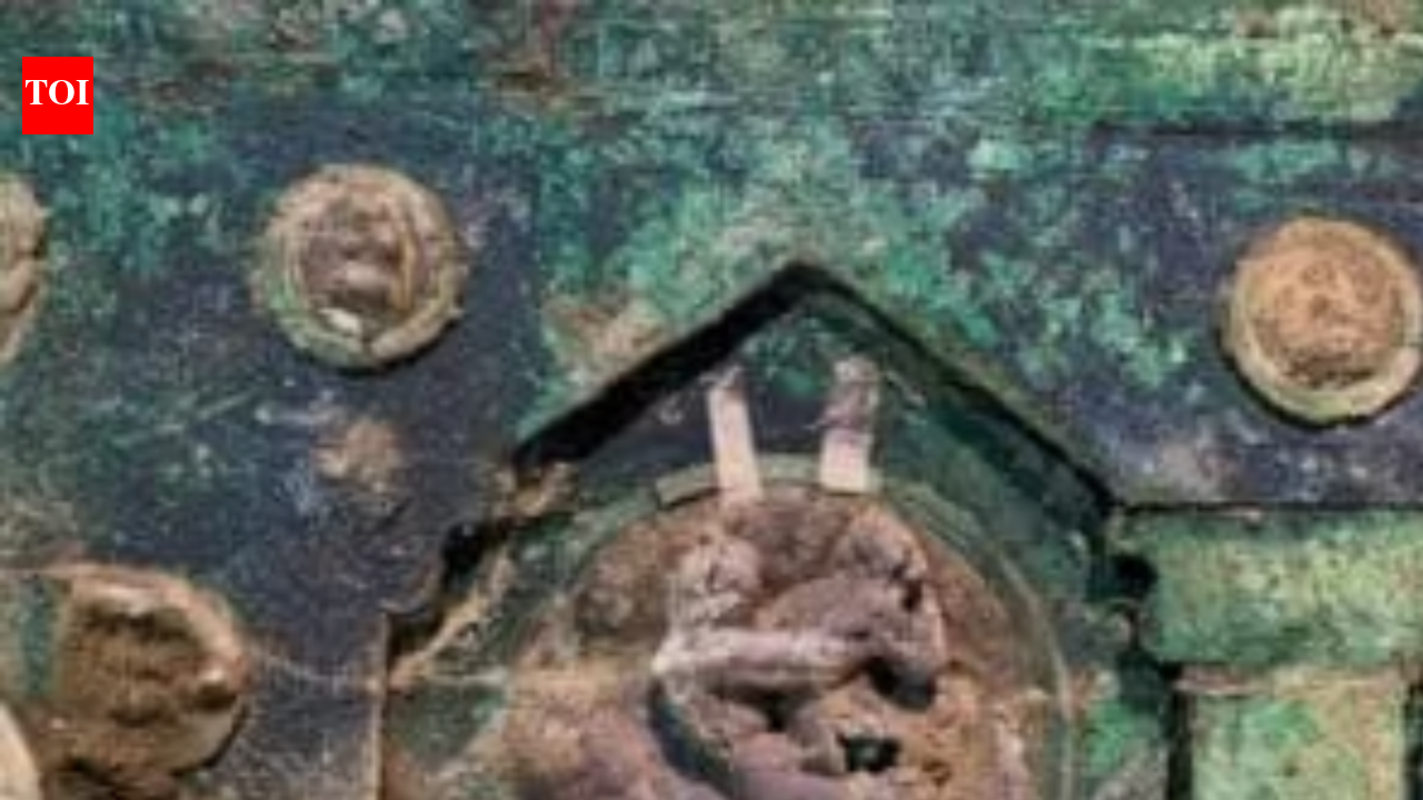 In 2021, archaeologists clearing ash at Pompeii uncovered a ceremonial chariot that revealed how Rome’s elite displayed wealth and status