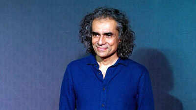 Imtiaz Ali gets emotional over industry’s love for ‘Main Vaapas Aaunga’, reveals Anurag Kashyap’s promise: 'Apne ghar mein tera mandir bana lunga'