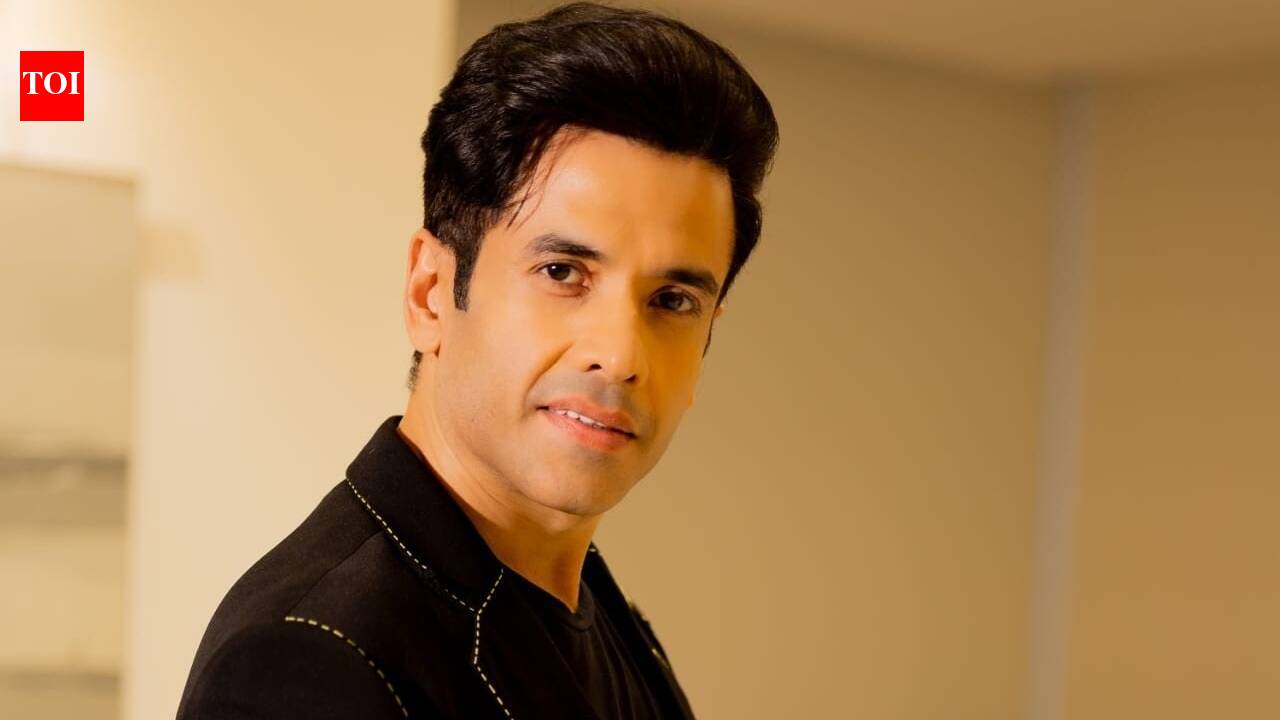 Tusshar Kapoor skips 'Welcome to the Jungle' promotions for THIS reason; Actor expected to join campaign soon - Reports
