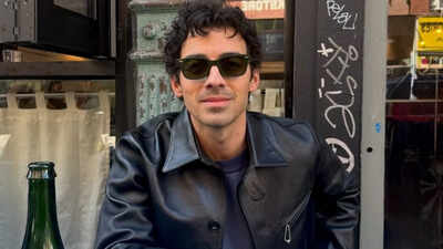 Joe Jonas posted $6. 8M Brooklyn condo with 'proper gallery' style and skylights