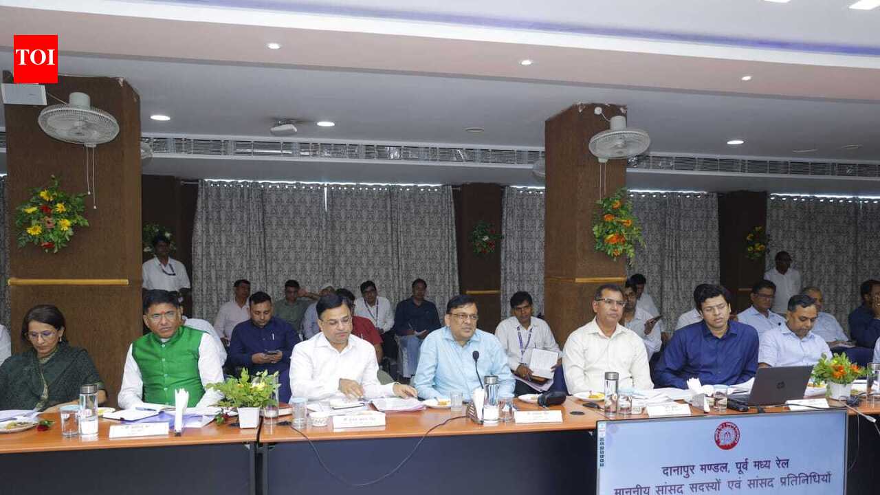 MPs seek better passenger amenities, infra boost at ECR meet
