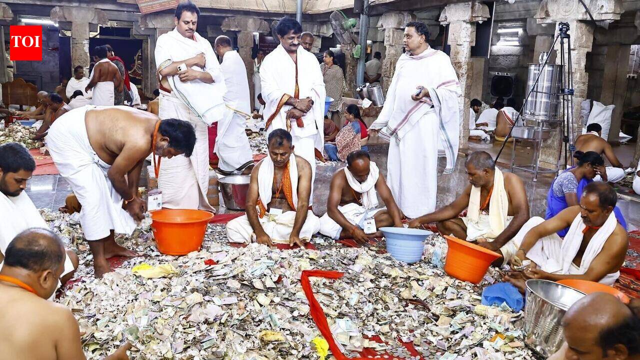 Srikalahasti temple receives highest hundi collections at ₹2.6 crore