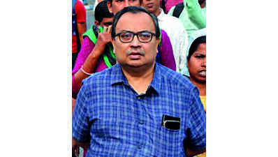 TMC factions trade barbs in Assembly, BJP watches on