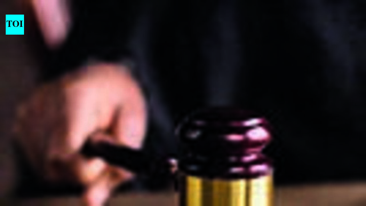 HC grants bail to ITAT accountant in CBI bribery case