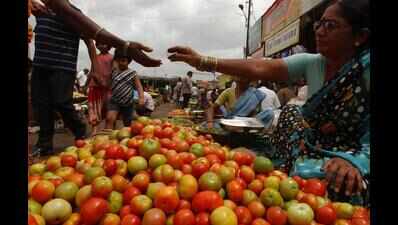 Drop in supply pushes tomato prices up by 30%