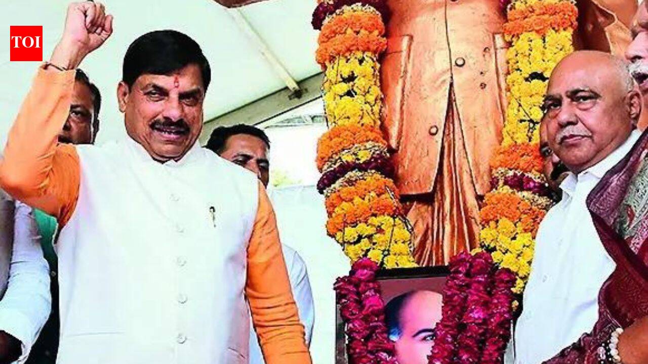 Congress slams Madhya Pradesh CM over land deals, Akhilesh sees 'BJP plot' to topple 3 CMs