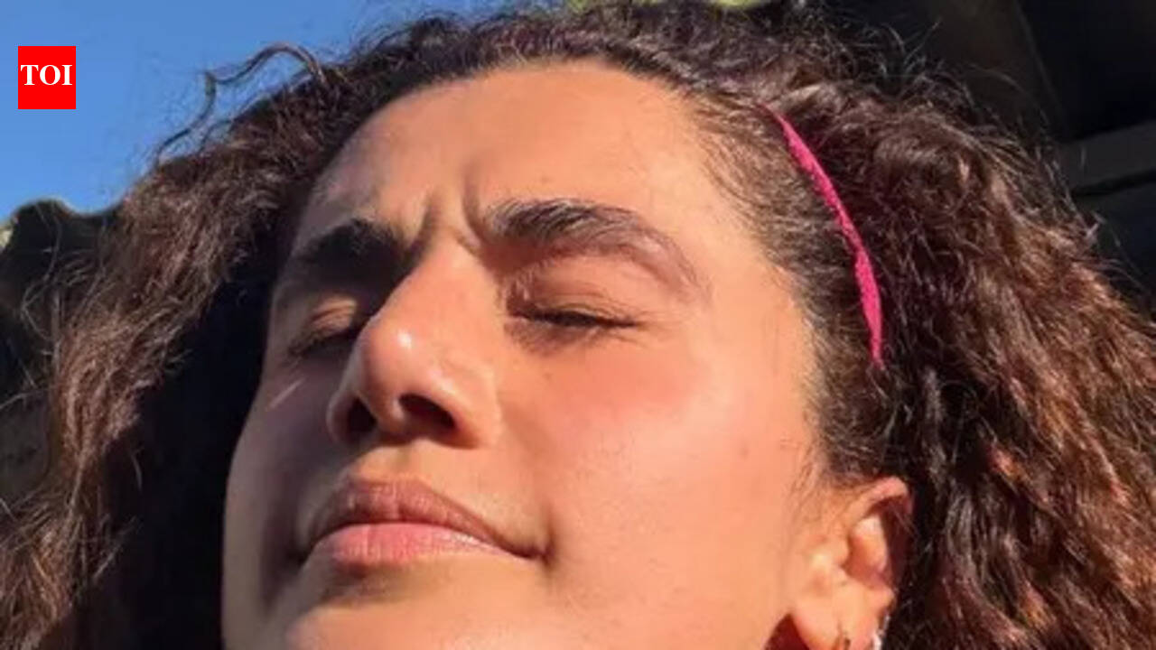 Taapsee Pannu crushes 275 burpees, 200 sit-ups, 150 push-ups just in 60-minutes