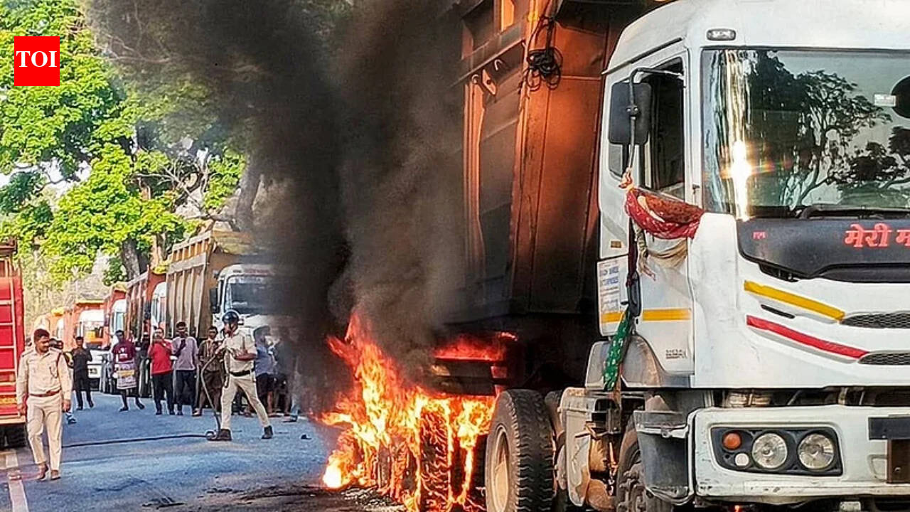 Electronic goods worth Rs 9 crore destroyed as container truck catches fire near Vasai