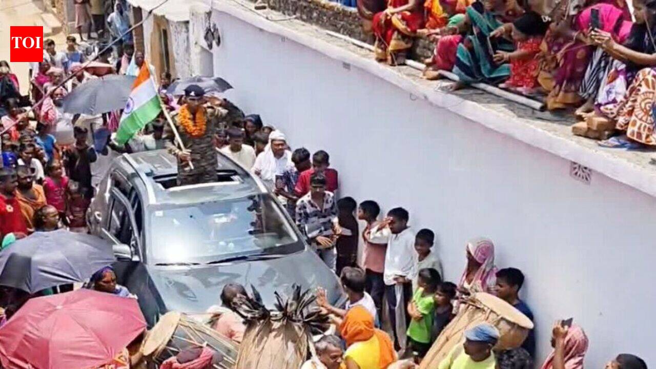 Giridih village gives hero’s welcome to its first Agniveer
