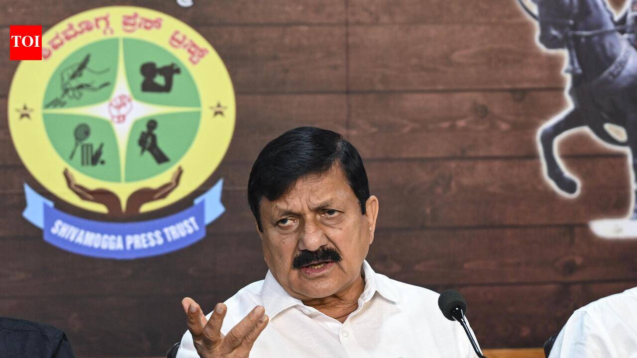 Jnanendra urges calm amid arecanut trade jitters
