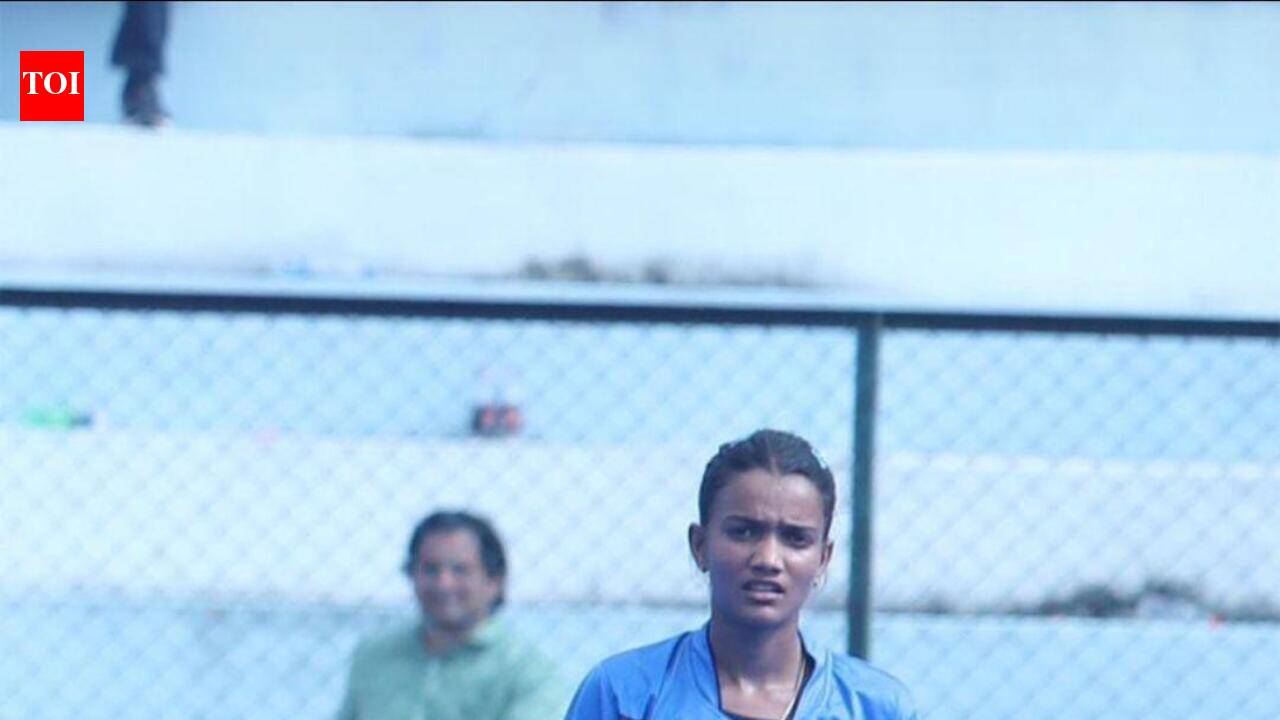 Gwalior girl answers misogynist slurs over her skirt, picked in Indian U-21 hockey squad for UK tour