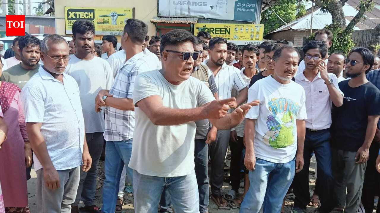 Protesters stop liquor shop from opening again in Assam’s Chapor