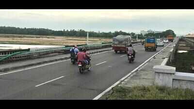 Old Cauvery bridge on Trichy-Chennai NH to be closed for 3 months; residents kept in the dark