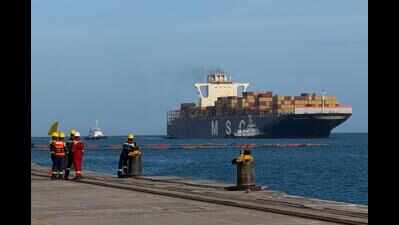 Vizhinjam port receives 1,000th ship