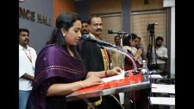 19 T’puram BJP councillors retake oath after HC verdict