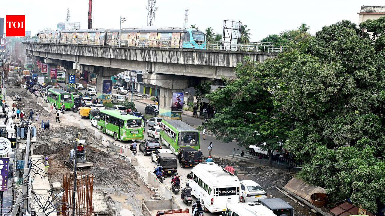 Kochi Metro Phase II work: CM vows to end traffic snarls