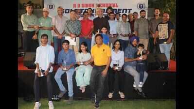Dr Devendra Kumar finishes runner-up in the RD Singh Memorial Golf tournament at Rambagh Golf Club