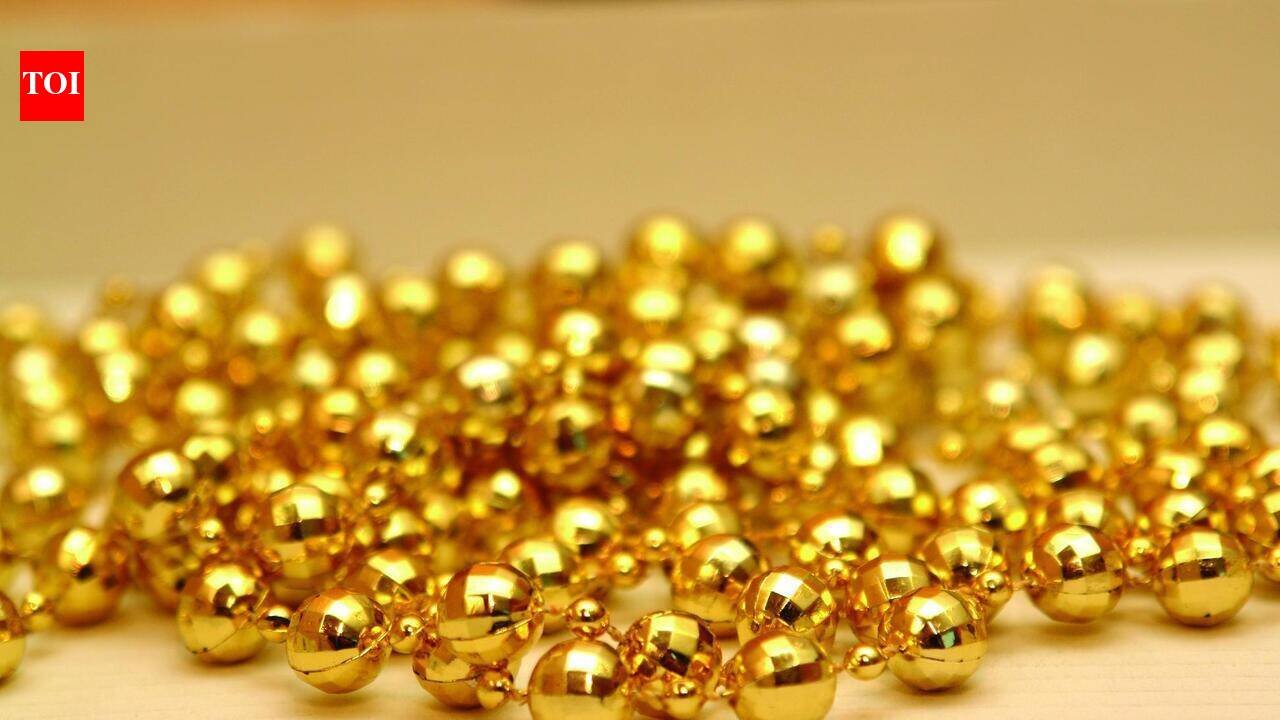 Indonesian woman held with Rs 6 crores worth smuggled gold