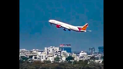 Delhi-Amritsar AI flight strays into Pakistan airspace, returns safely