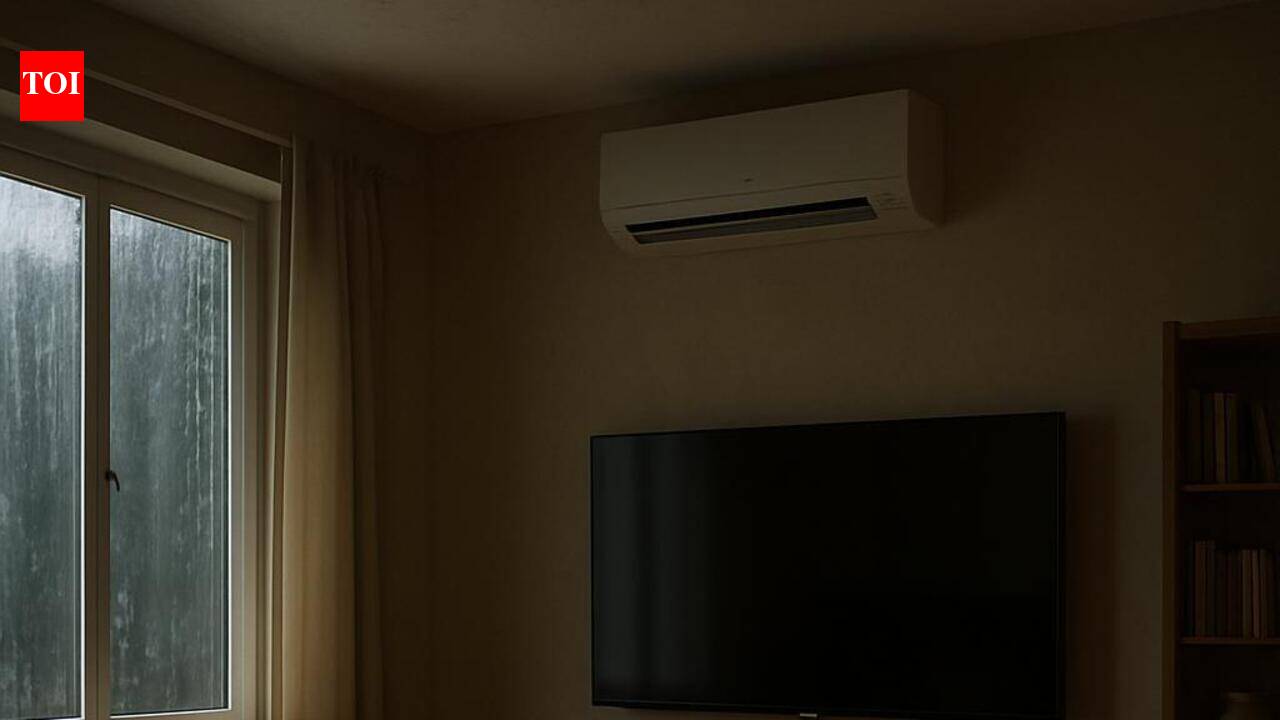 Rainfall leads to power cuts &amp; fluctuations