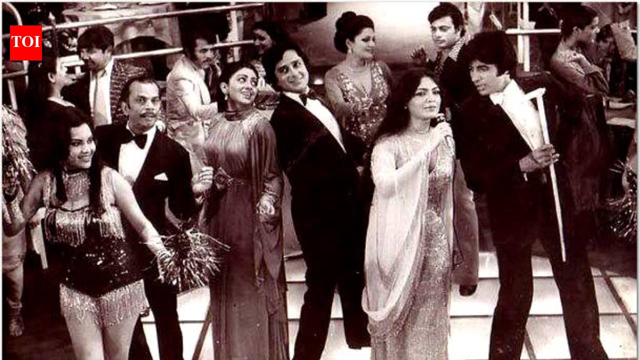 Bindu recalls Parveen Babi talking only about Amitabh Bachchan after her nervous breakdown: 'She must be loving him, we don't know'