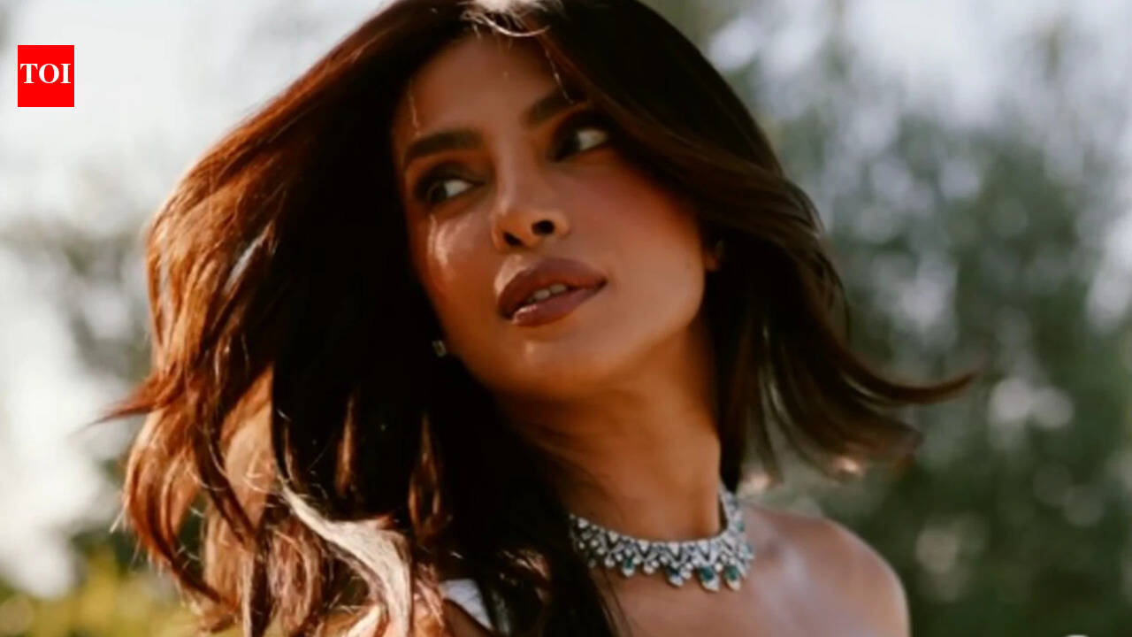 Priyanka Chopra compares her film careers; says she worked with all the best filmmakers in India but in Hollywood, 'haven't really done that as much'